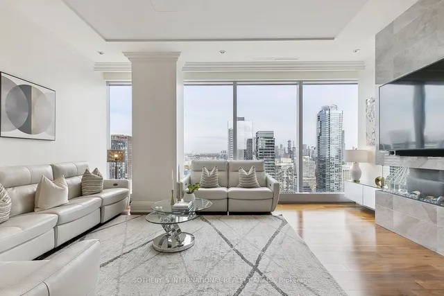 Additional image 6 of 183 Wellington St Unit 3802