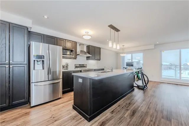 Additional image 11 of 27 Valencia Ave