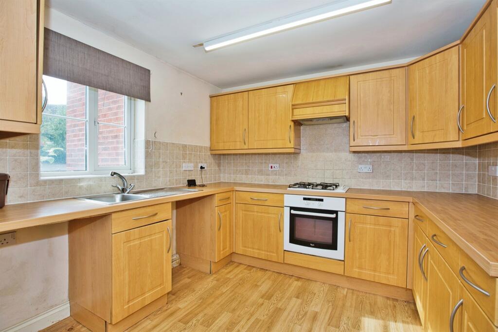 Additional image 12 of Merevale Way, Yeovil