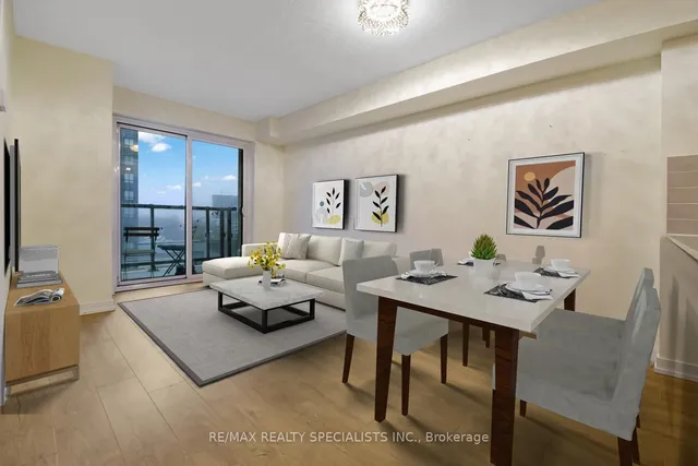 Additional image 8 of 1410 Dupont St Unit 908