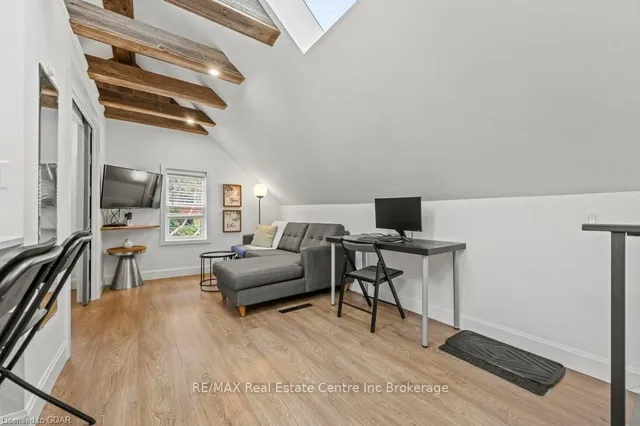 Additional image 15 of 11 MANSION St