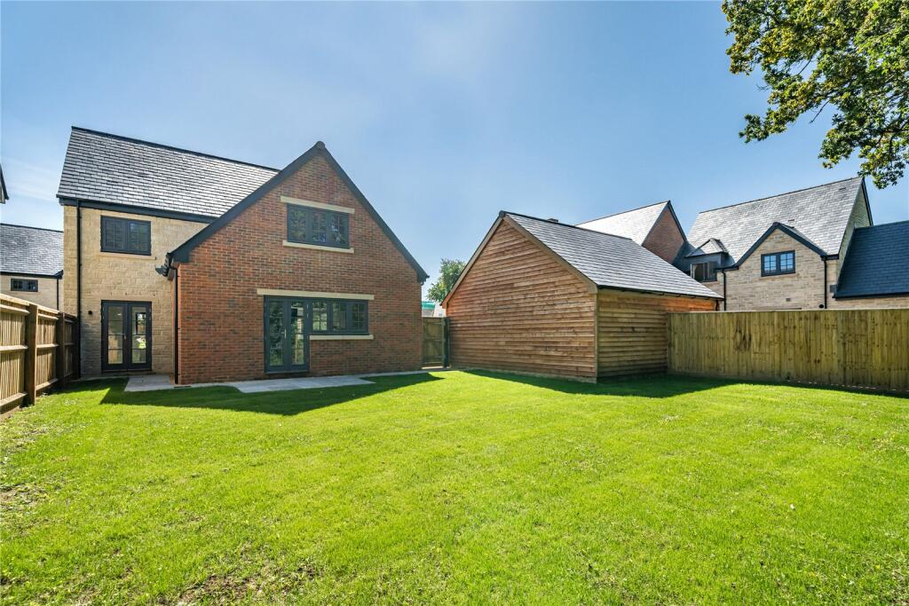 Additional image 6 of King Alfreds Drive, Wincanton, Somerset, BA9