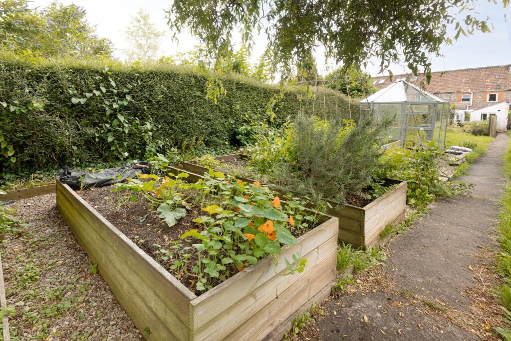 Additional image 15 of North Road