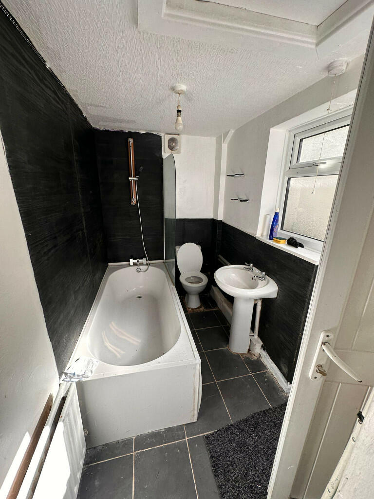 Additional image 8 of 290/290A Accrington Road, Blackburn, Lancashire, BB1