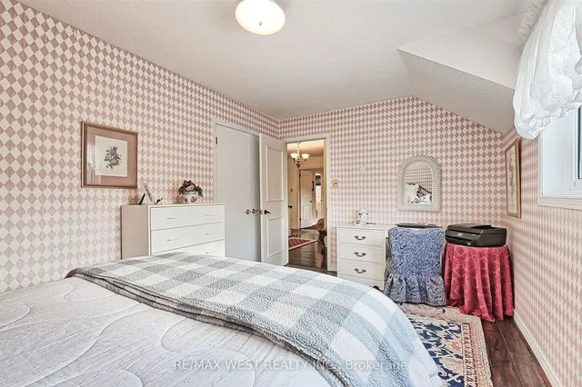 Additional image 32 of 12 Tredvalley Grve