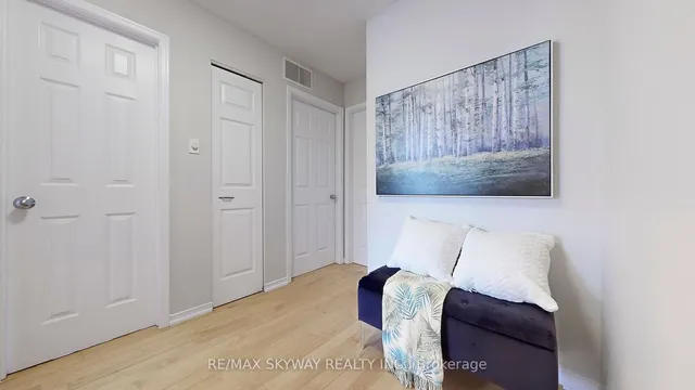 Additional image 16 of 38 Winter Gardens Tr