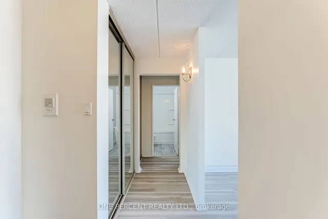 Additional image 10 of 2 Glamorgan Ave Unit 1106