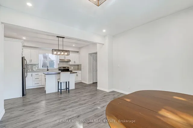 Additional image 21 of 285 BORDEN Ave