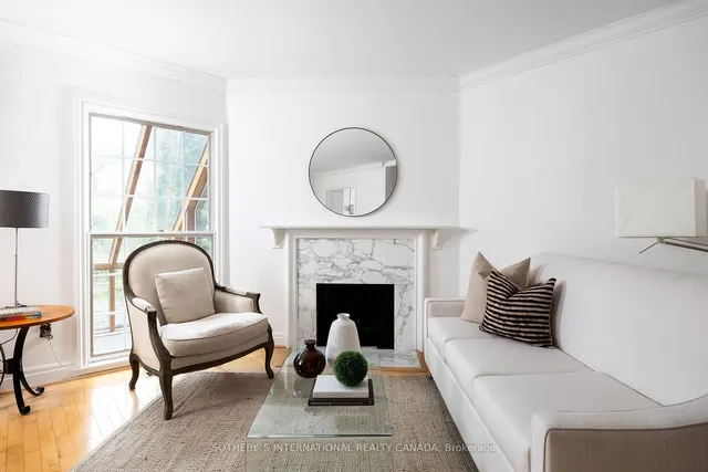 Additional image 7 of 240 Broadway Ave Unit Unit 4