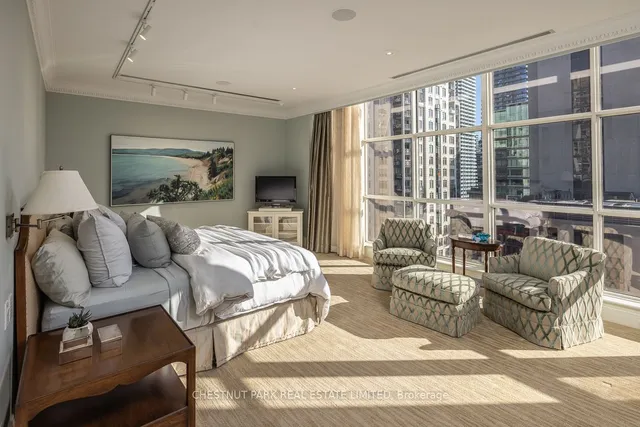 Additional image 23 of 22 St Thomas St Unit 12A