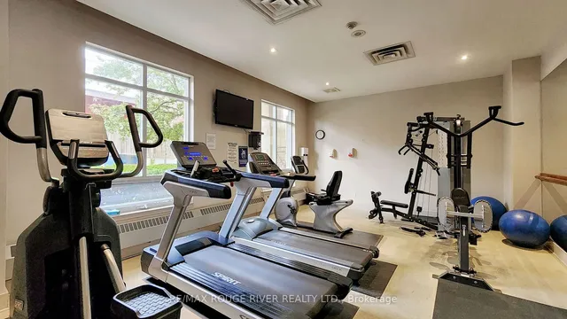 Additional image 28 of 18 Kenaston Gdns Unit 701