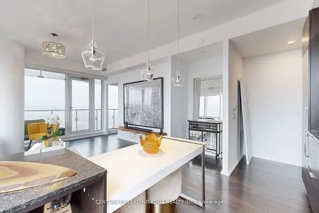 Additional image 12 of 197 Yonge St Unit 5402