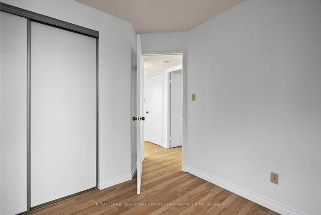Additional image 24 of 633 Bay St Unit 807