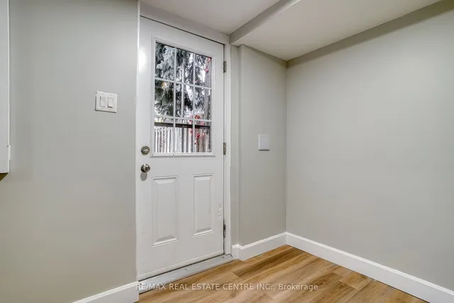 Additional image 4 of 49 Cedarwoods Cres Unit 27