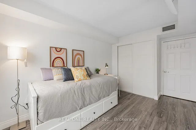 Additional image 19 of 4725 Sheppard Ave Unit 1915