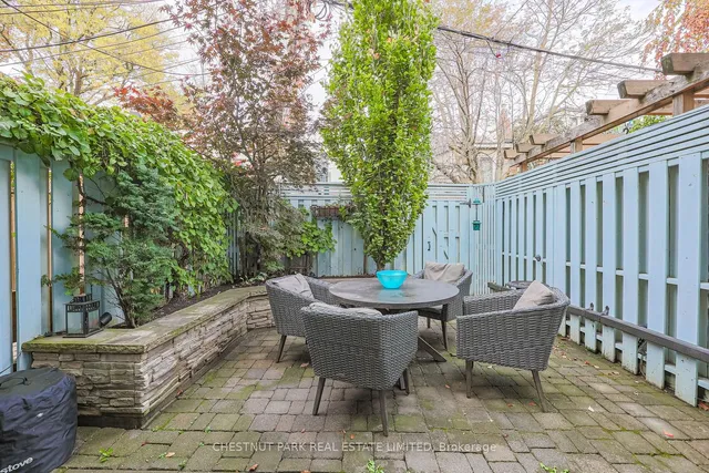 Additional image 34 of 186 Macpherson Ave