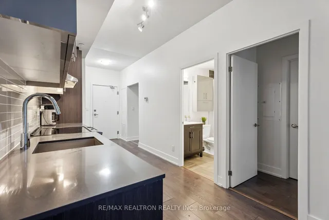 Additional image 29 of 180 Fairview Mall Dr Unit 710