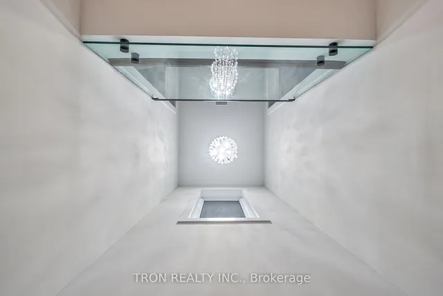 Additional image 4 of 38 Uno Dr