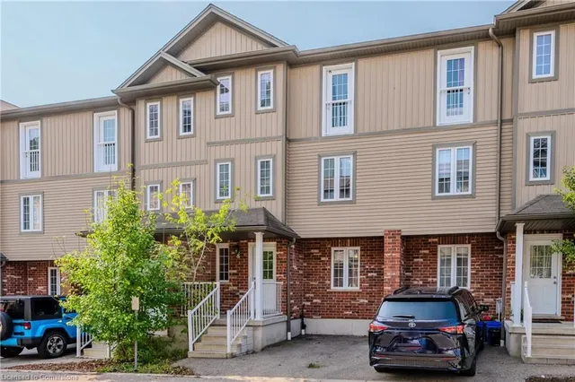 Additional image 2 of 55 Mooregate Cres Unit 8