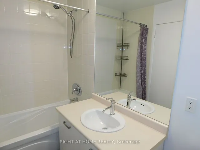Additional image 18 of 832 Bay St Unit 208