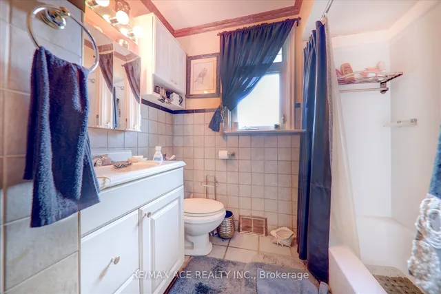 Additional image 14 of 31 Crosland Dr