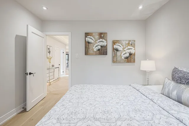 Additional image 21 of 45 Pegasus Tr