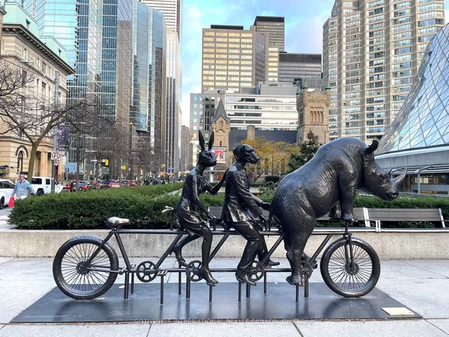 Additional image 26 of 224 King Street West St Unit 1907