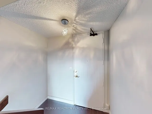 Additional image 15 of 33 Harbour Sq Unit 3004