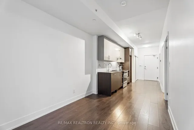 Additional image 16 of 180 Fairview Mall Dr Unit 710