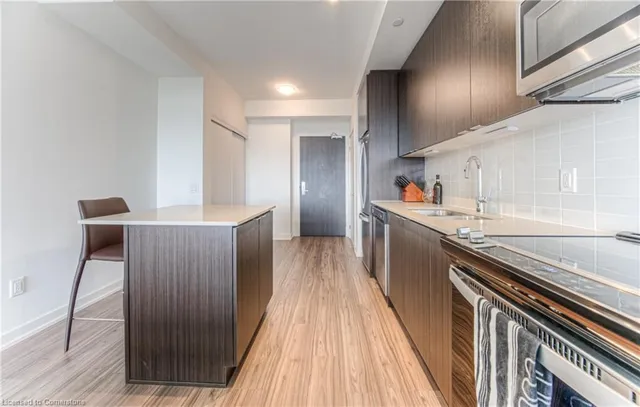 Additional image 3 of 55 Duke St Unit 2207