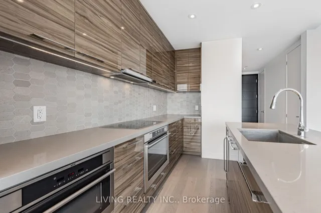 Additional image 4 of 488 University Ave Unit 5408