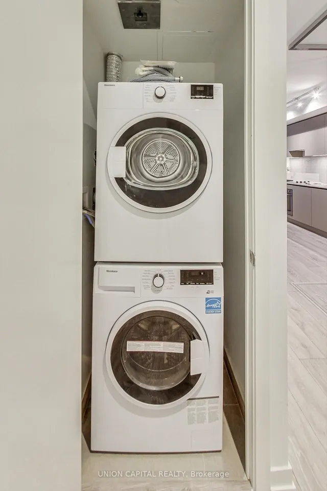 Additional image 19 of 55 Mercer St Unit 611