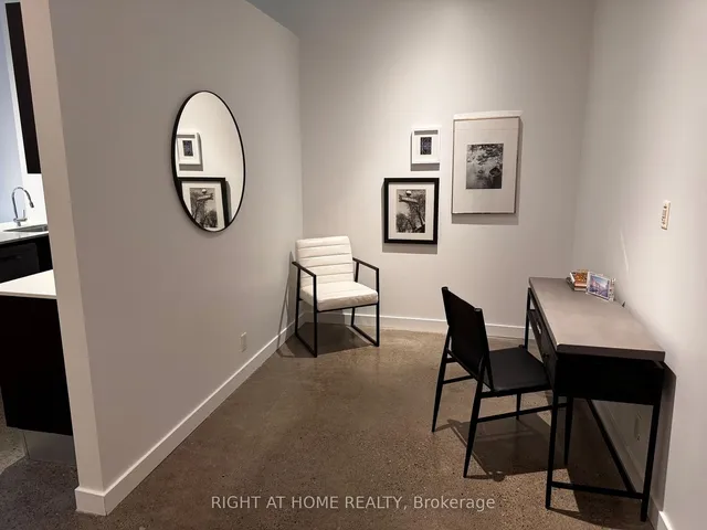 Additional image 22 of 625 Queen St Unit 408