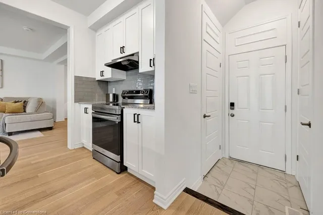 Additional image 9 of 23 Sitler St