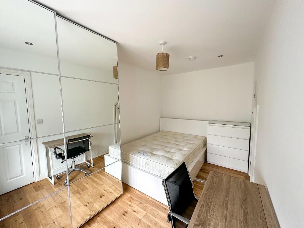Additional image 8 of Canons Close, Bath, Somerset, BA2