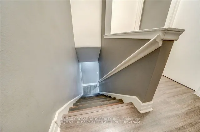 Additional image 9 of 1185 Warden Ave Unit 19