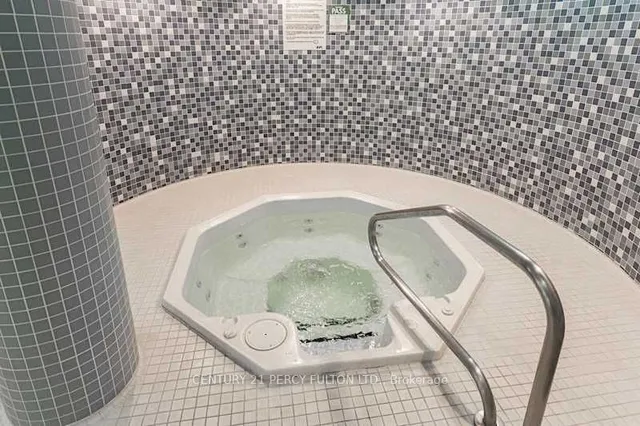 Additional image 25 of 100 Western Battery Rd Unit 1004