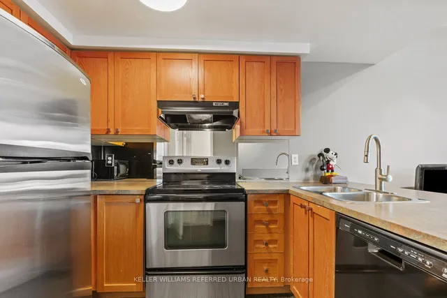 Additional image 14 of 760 Lawrence Ave Unit 225