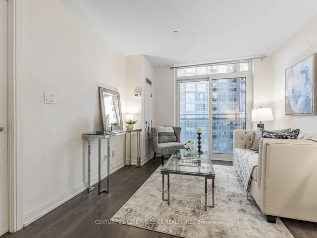 Additional image 10 of 255 Village Green Sq Unit 811