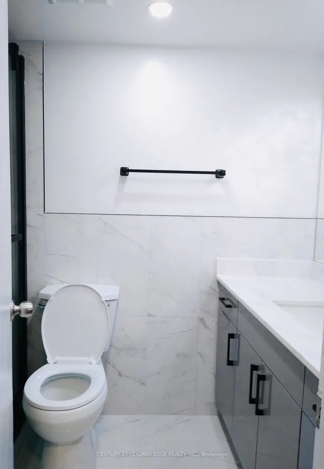 Additional image 6 of 2466 Eglinton Ave Unit 1610