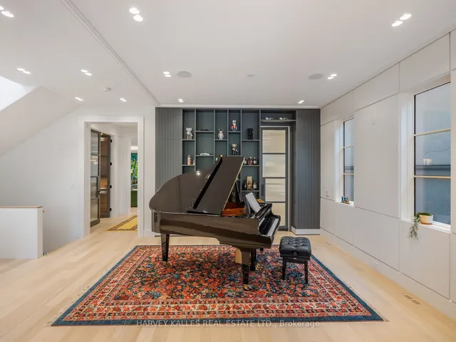 Additional image 8 of 419 Glengrove Ave