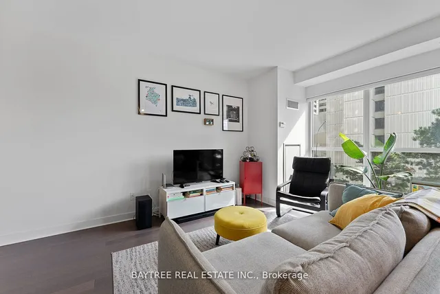 Additional image 8 of 58 Orchard View Blvd Unit 304