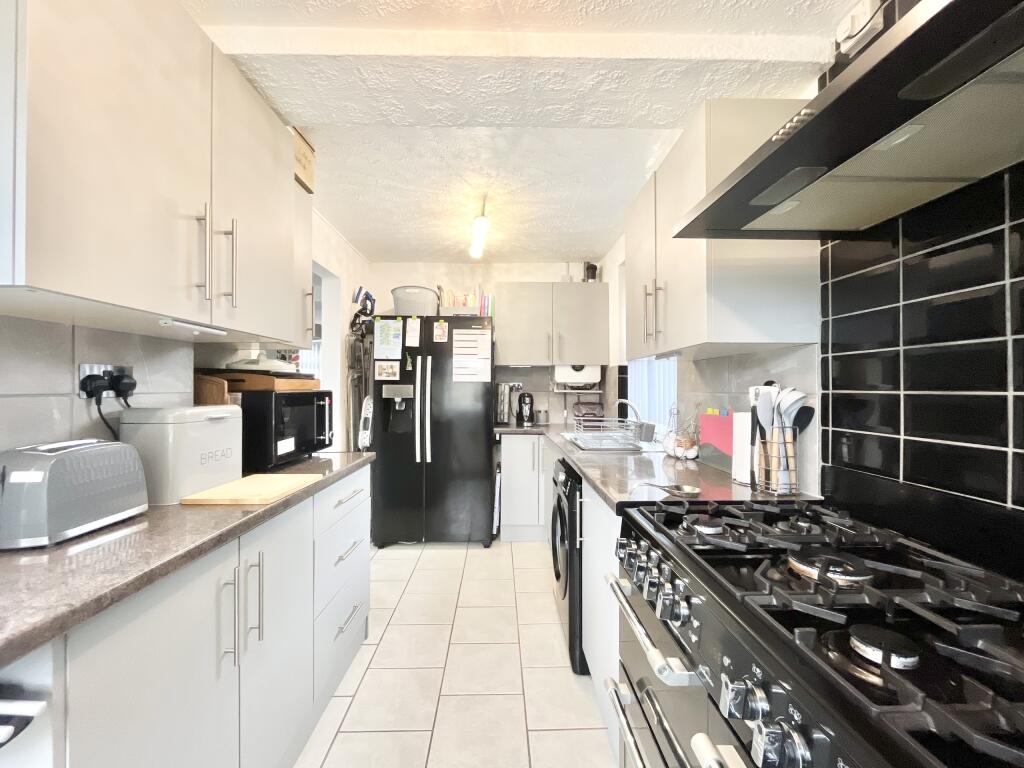 Additional image 9 of Glenthorne Avenue, Yeovil, Somerset