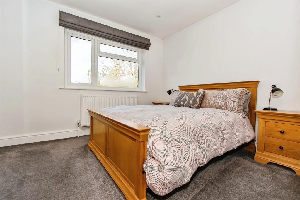 Additional image 10 of Broadleaze, Yeovil