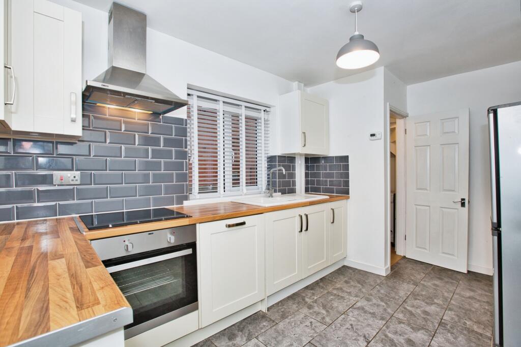 Additional image 16 of Rosebery Avenue, Yeovil, BA21