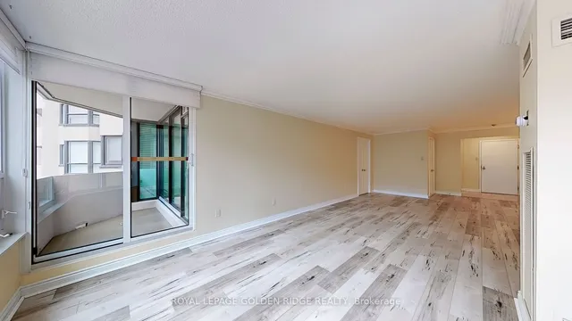 Additional image 7 of 65 Spring Garden Ave Unit 304