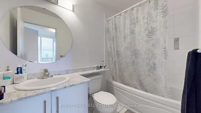 Additional image 12 of 16 Yonge St Unit 2207