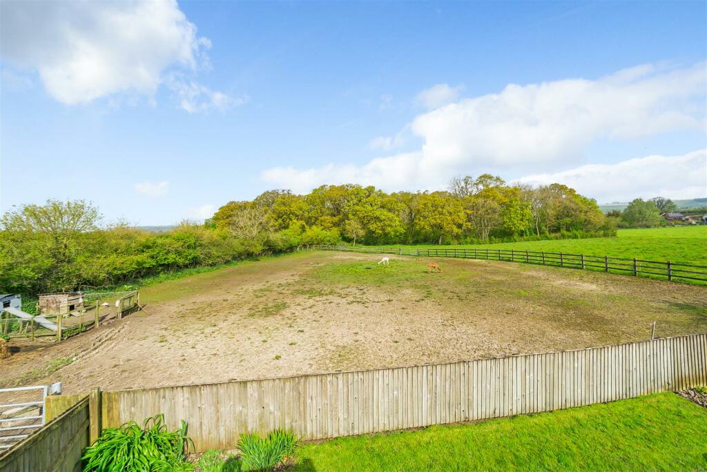 Additional image 21 of Swainsford, Mere, Warminster