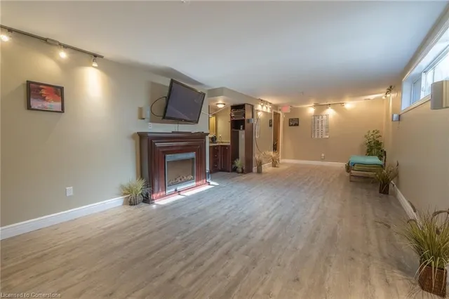 Additional image 16 of 11 Belmont Ave