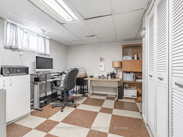 Additional image 22 of 207 Pellatt Ave